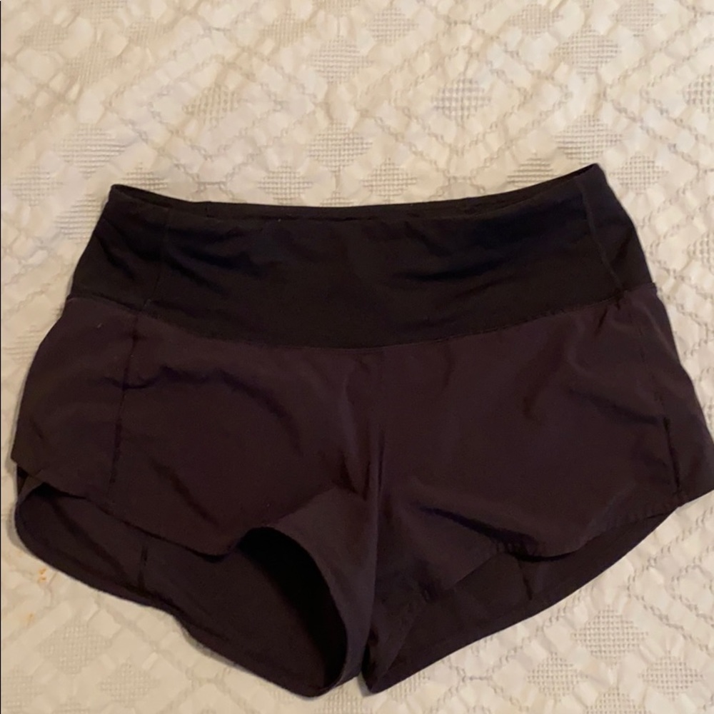 Lululemon black 2.5” speed up shorts high waist